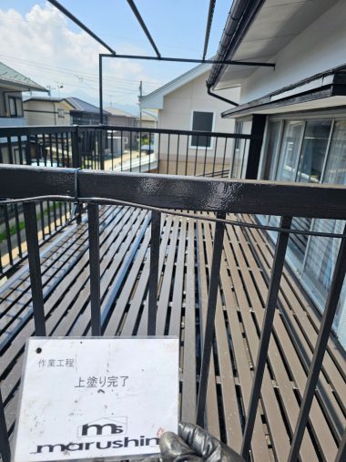 ベランダ：上塗り　完了