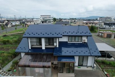 紫波郡　M様邸　母屋・小屋屋根塗装工事